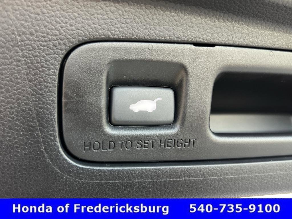 Used 2024 Honda CR-V EX-L image 31