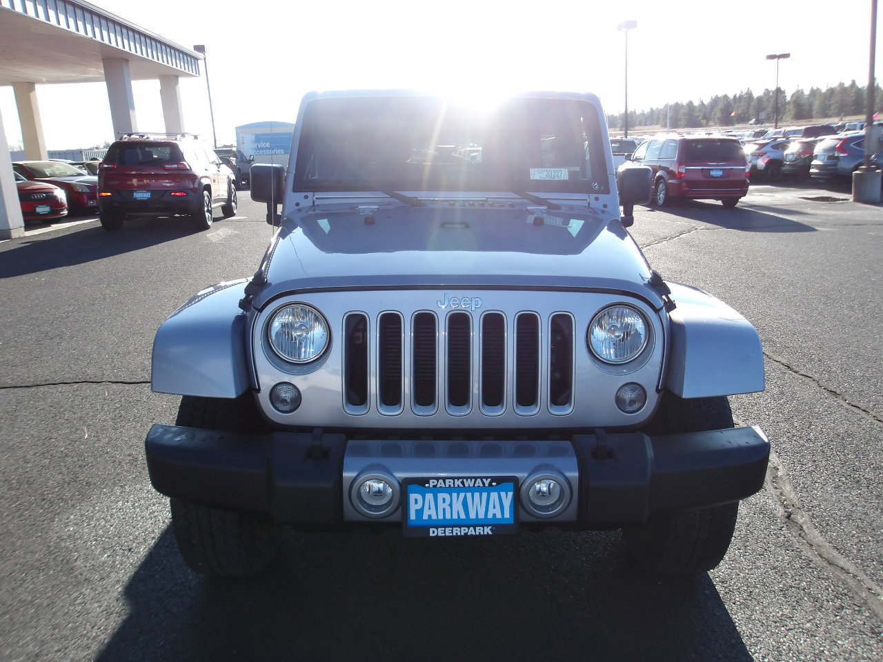 Used 2018 Jeep Wrangler Unlimited Sahara image 8