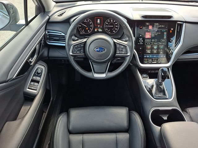 Used 2025 Subaru Outback Limited AWD/4WD image 13