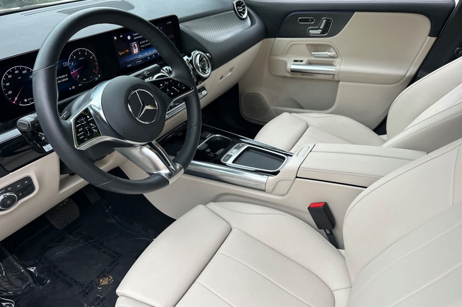 Certified 2026 Mercedes-Benz GLA 250 4MATIC image 9