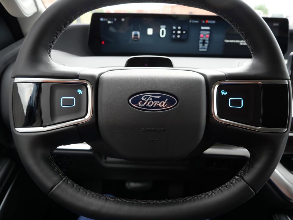 New 2026 Ford Expedition Platinum w/ Driver's Package AWD/4WD image 22