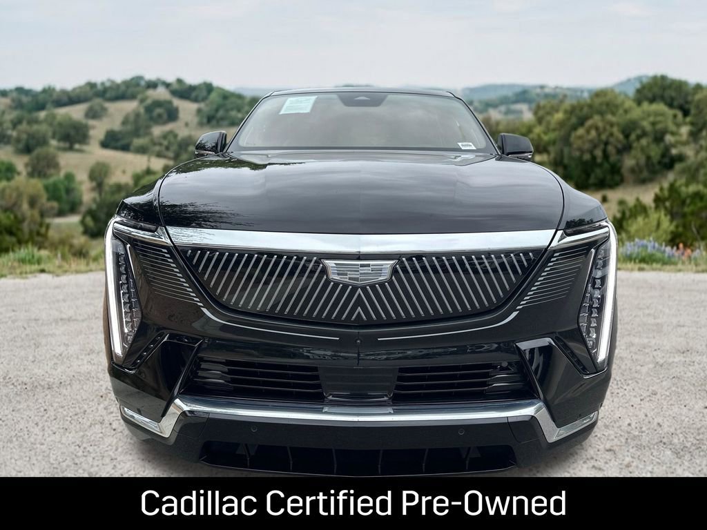 Certified 2025 Cadillac Escalade IQ Luxury 2 w/ LPO, Premium Carpet Package AWD/4WD image 3
