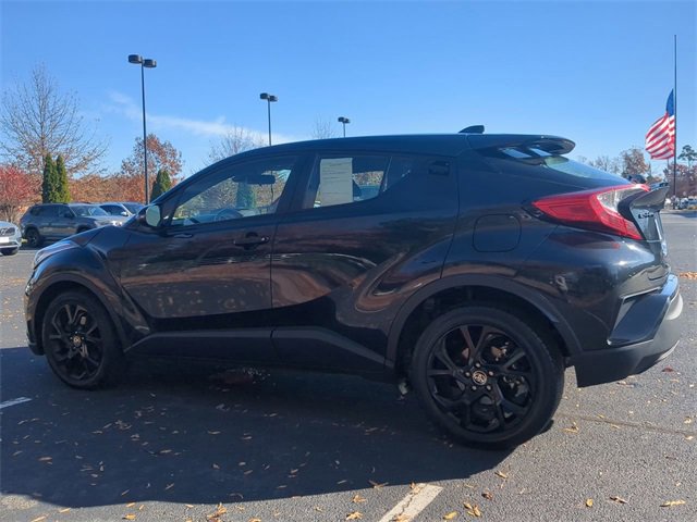 Used 2022 Toyota C-HR Nightshade image 6
