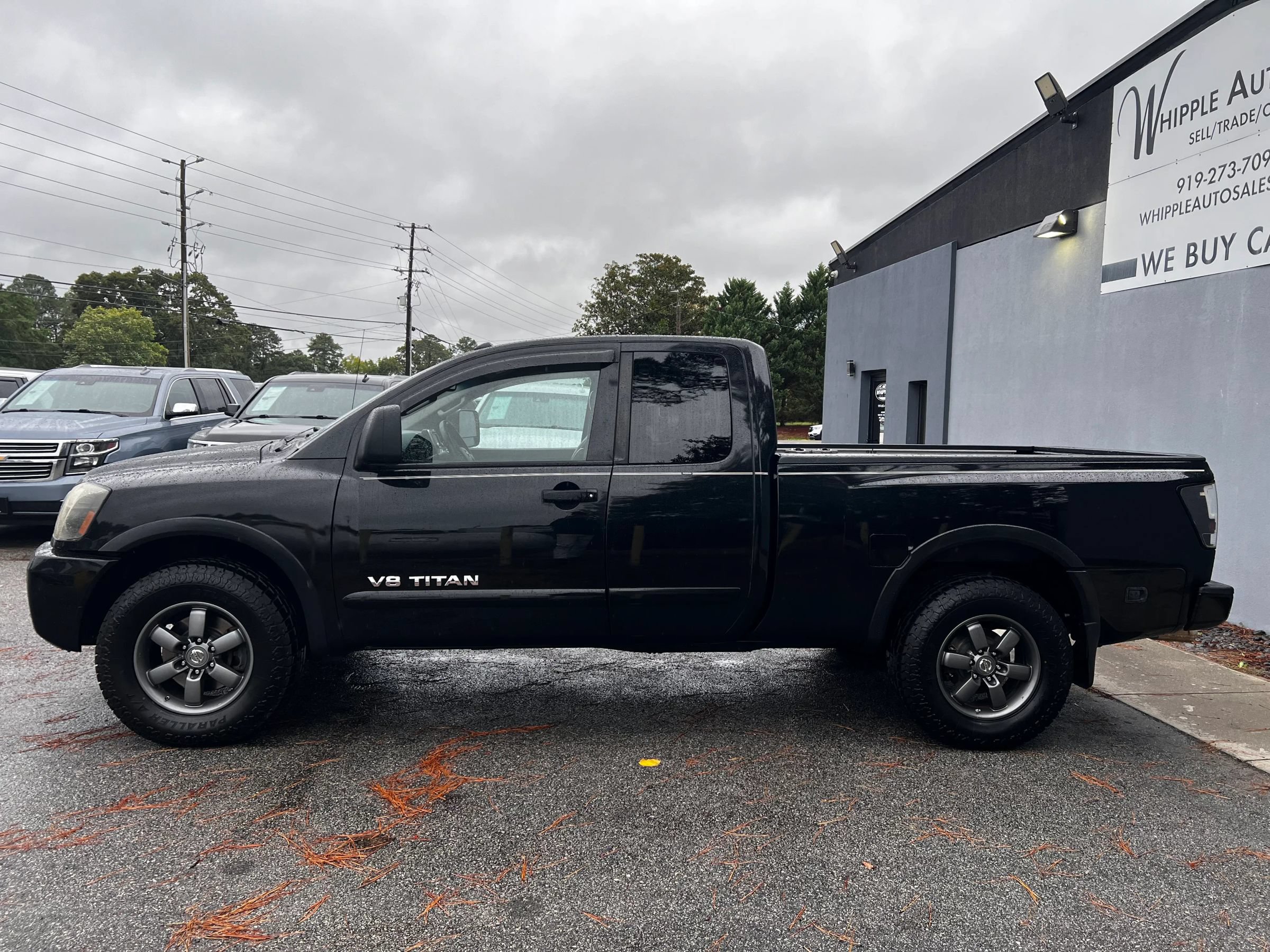 Used 2015 Nissan Titan PRO-4X w/ Pro-4x Luxury Package AWD/4WD image 9