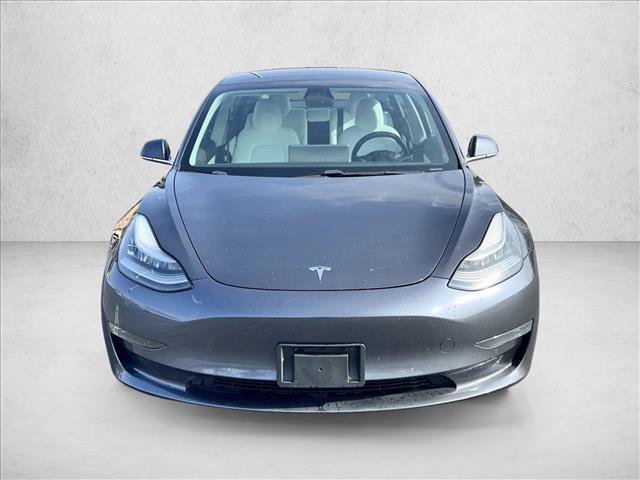 Used 2019 Tesla Model 3 Standard Range Plus image 2