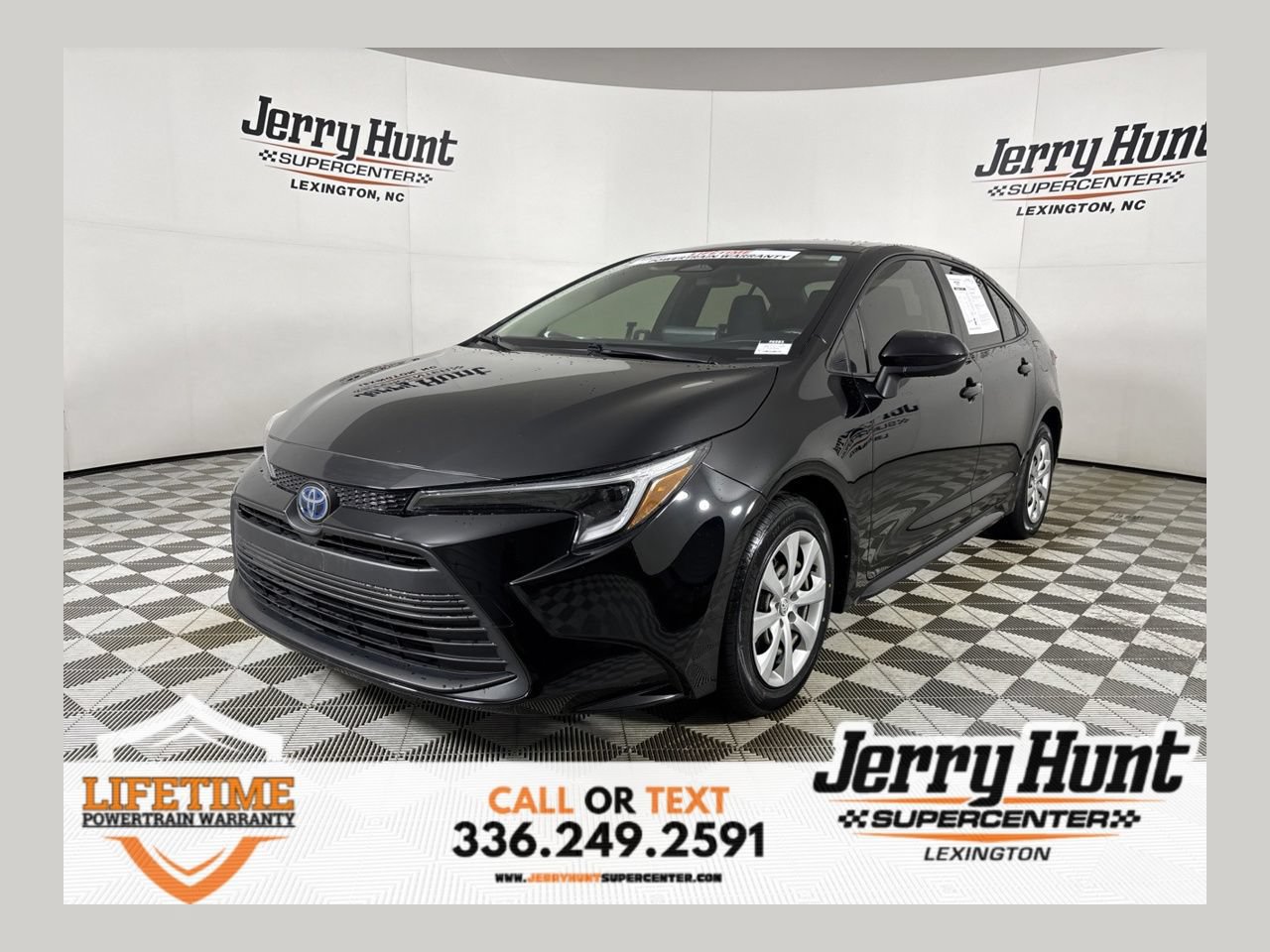 Used 2024 Toyota Corolla LE