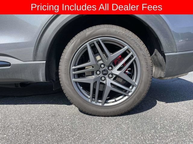 Used 2026 Ford Explorer ST w/ Sun And Sound Package AWD/4WD image 9