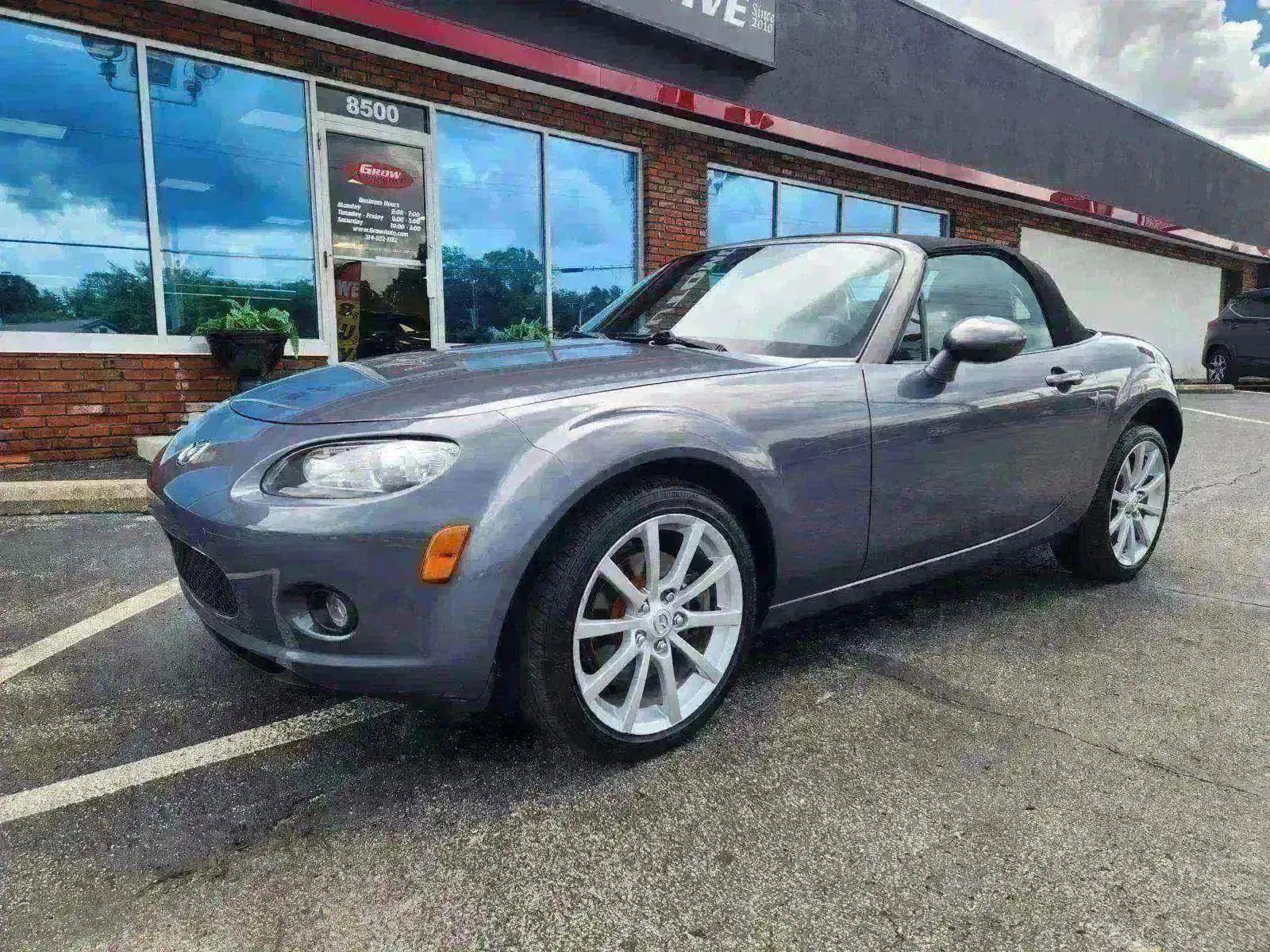 Used 2007 MAZDA MX-5 Miata Grand Touring w/ Premium Pkg image 47