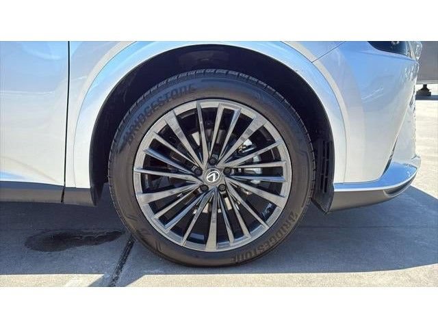 Used 2024 Lexus RX 350 Premium w/ Accessory Package (Z1) FWD image 35