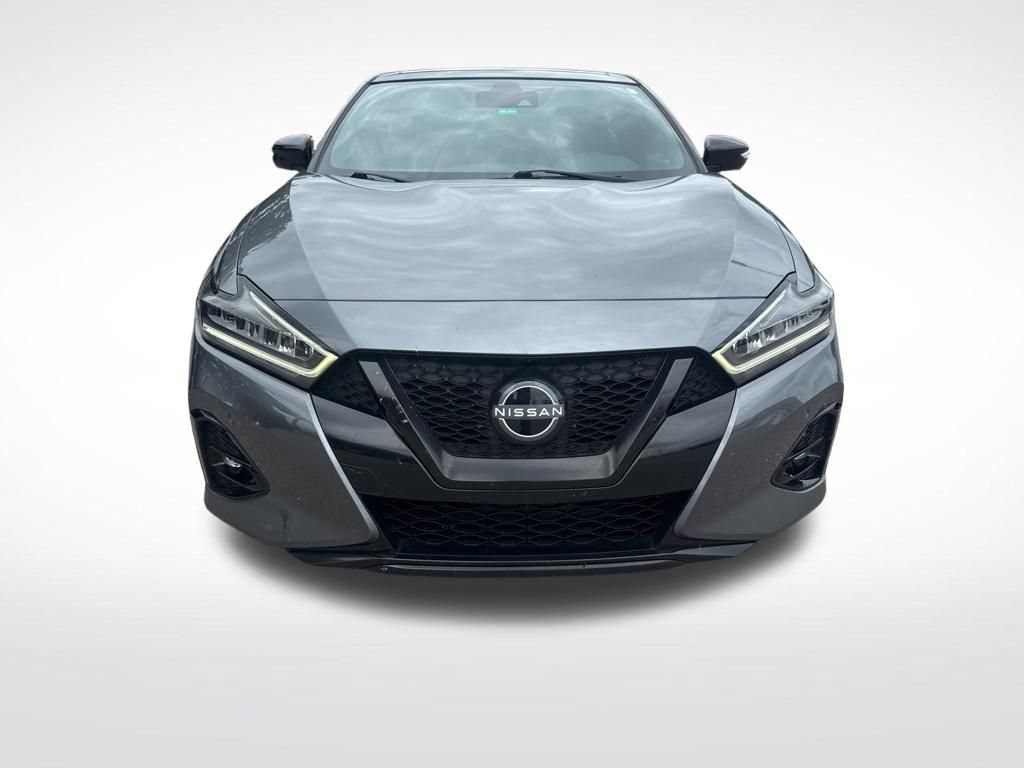 Certified 2023 Nissan Maxima SR w/ Sport Mat Group FWD image 2
