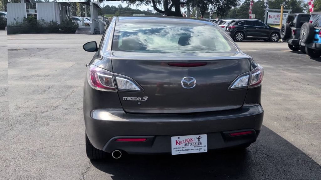 Used 2011 MAZDA MAZDA3 i Touring FWD image 7
