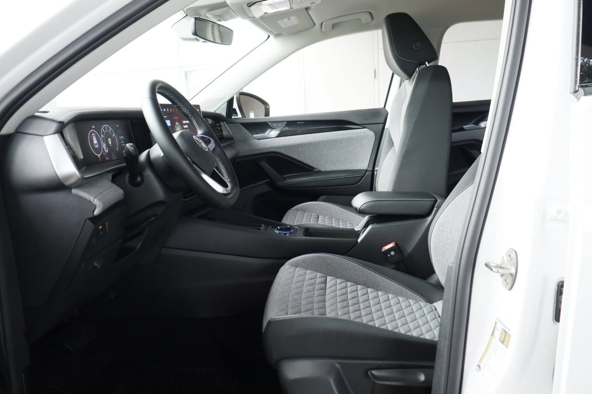 New 2026 Volkswagen Tiguan S AWD/4WD image 7