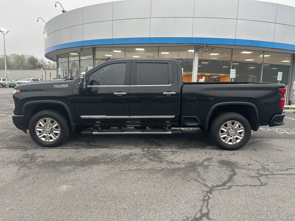 Certified 2024 Chevrolet Silverado 2500 High Country image 8