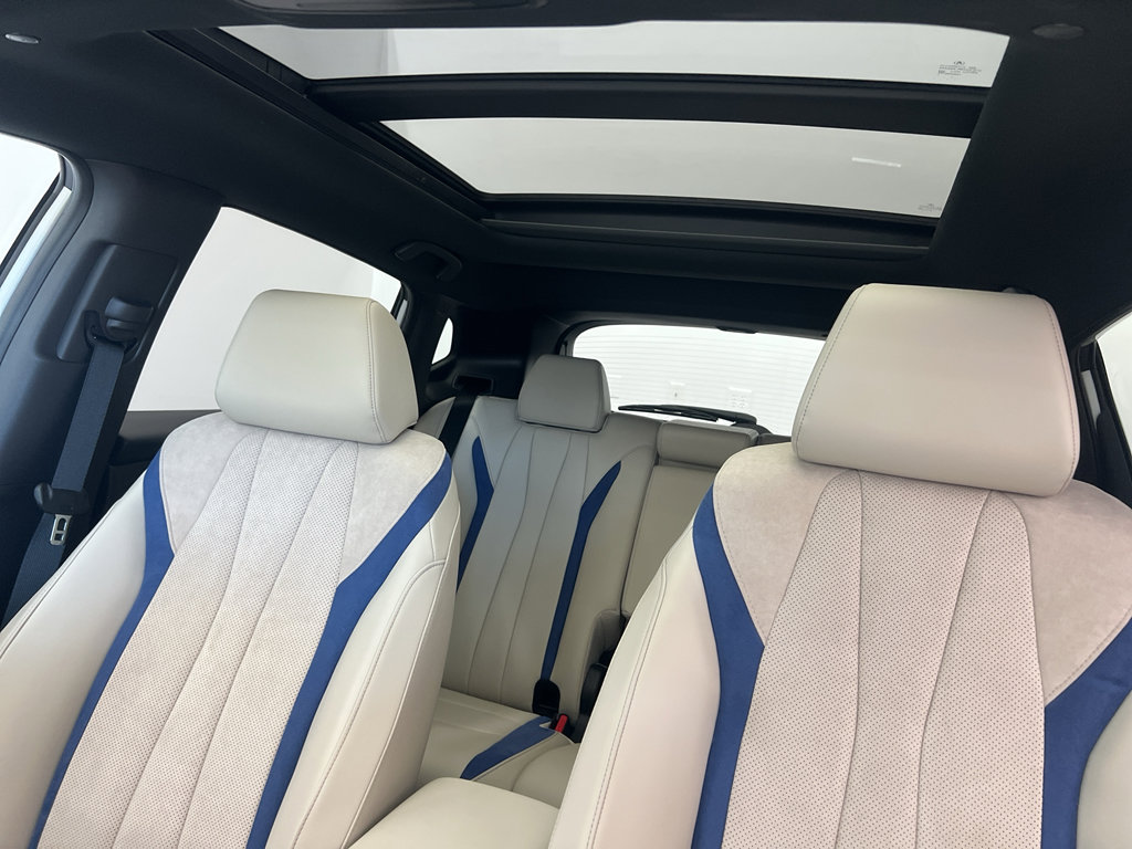 Used 2025 Acura ADX A-Spec image 27
