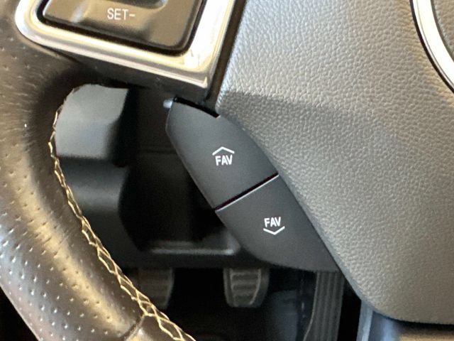 Used 2021 Chevrolet Camaro SS RWD image 26