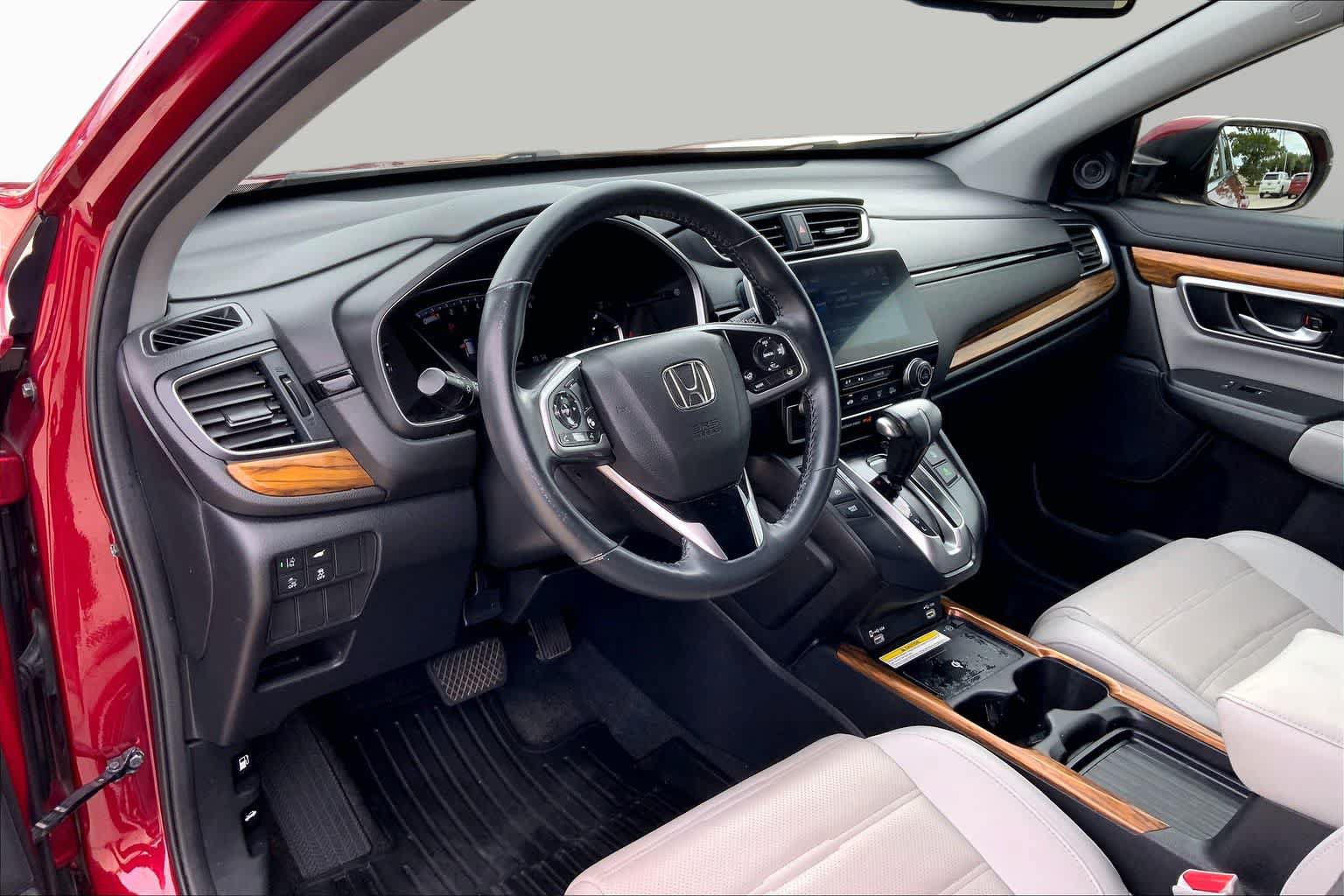 Used 2020 Honda CR-V Touring image 18