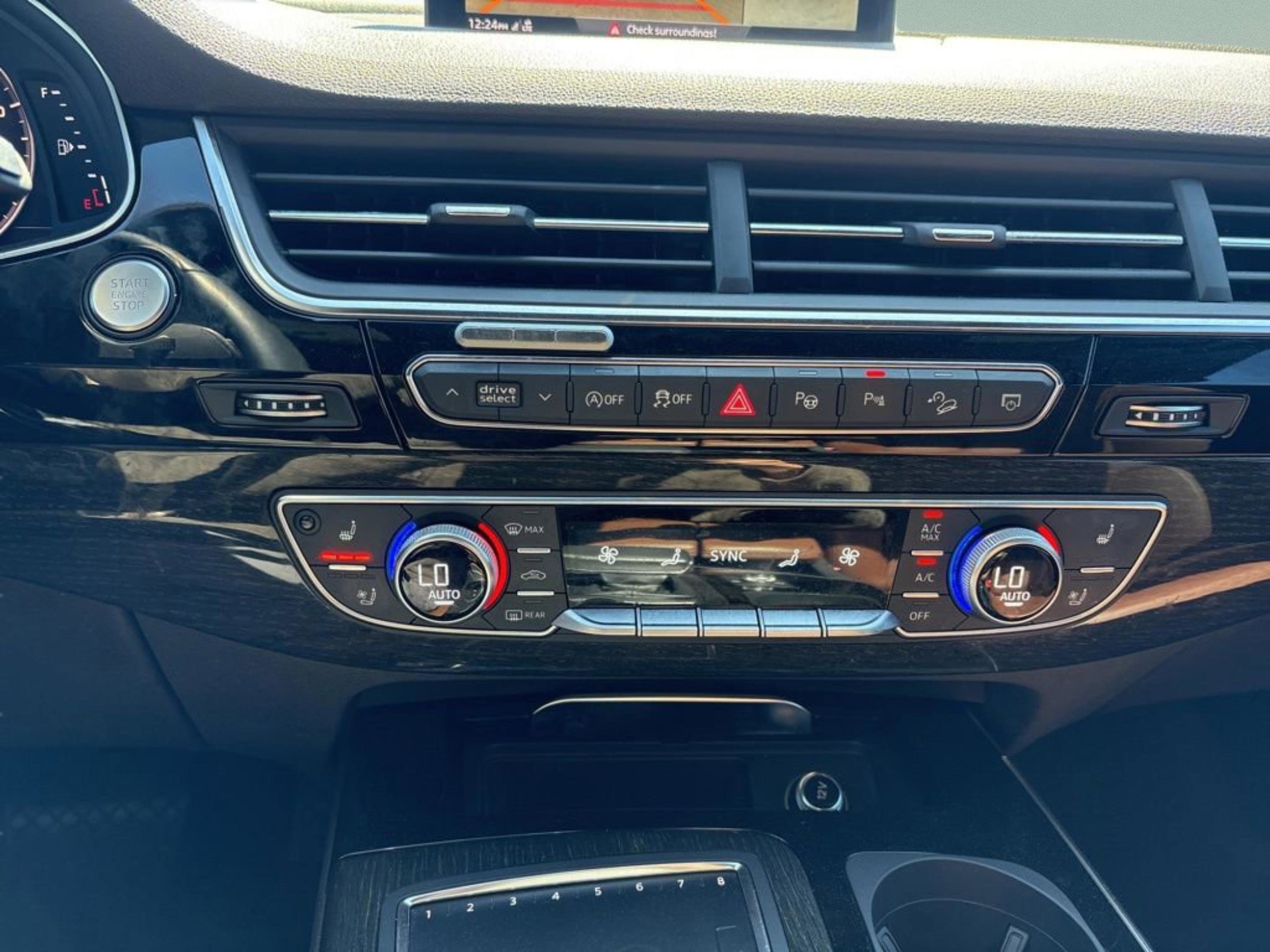 Used 2019 Audi Q7 3.0T Prestige w/ Prestige Package image 23