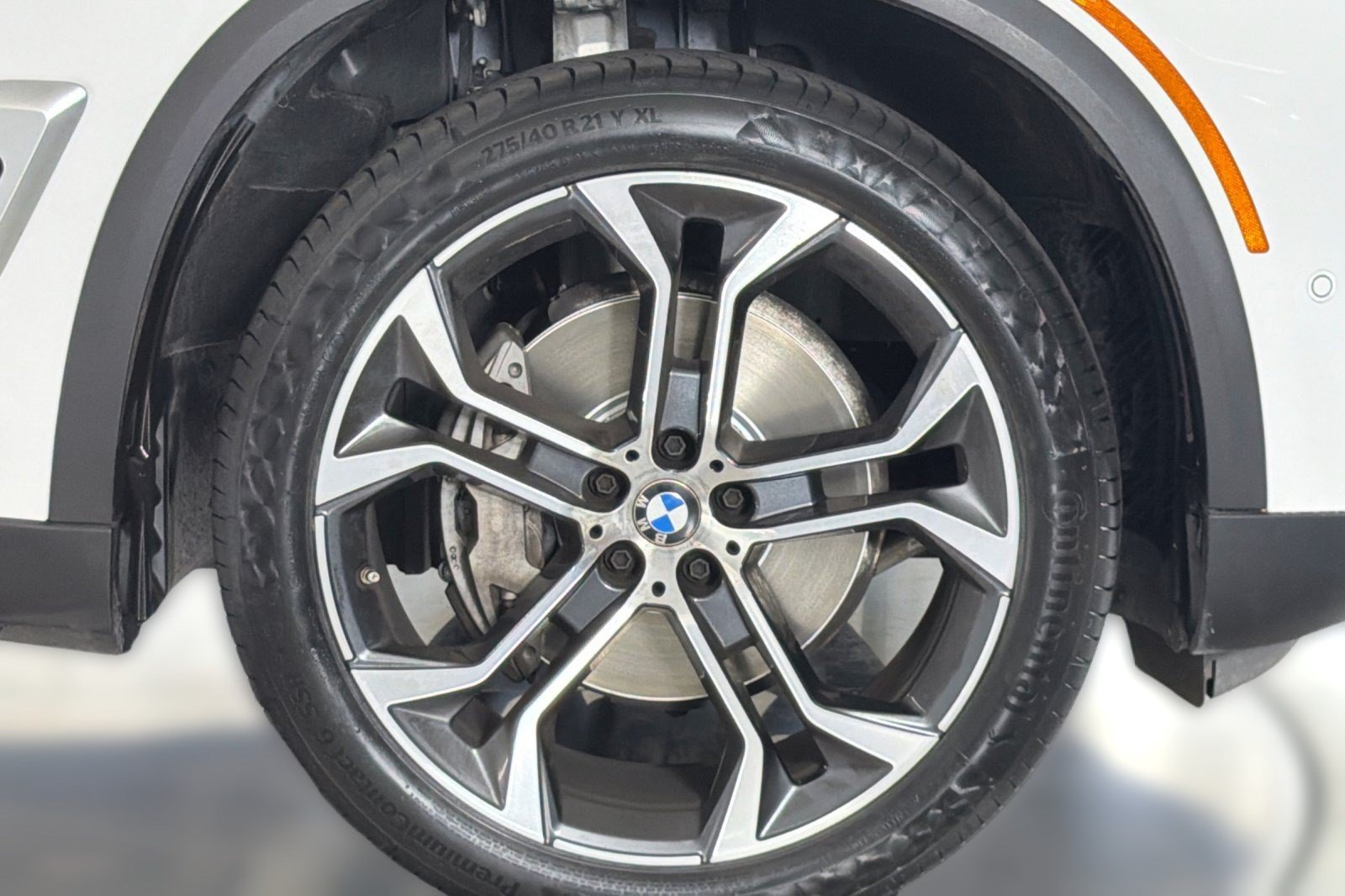 Used 2024 BMW X5 sDrive40i w/ Premium Package RWD image 13