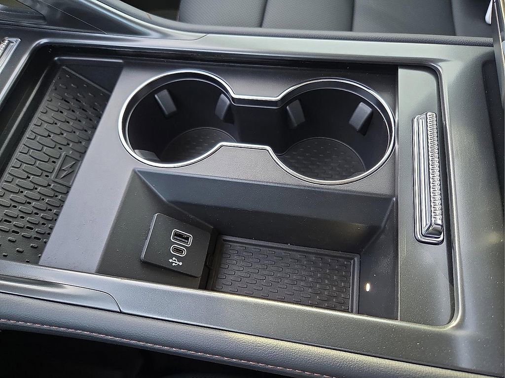New 2026 Lincoln Nautilus Premier w/ Jet Appearance Package AWD/4WD image 20