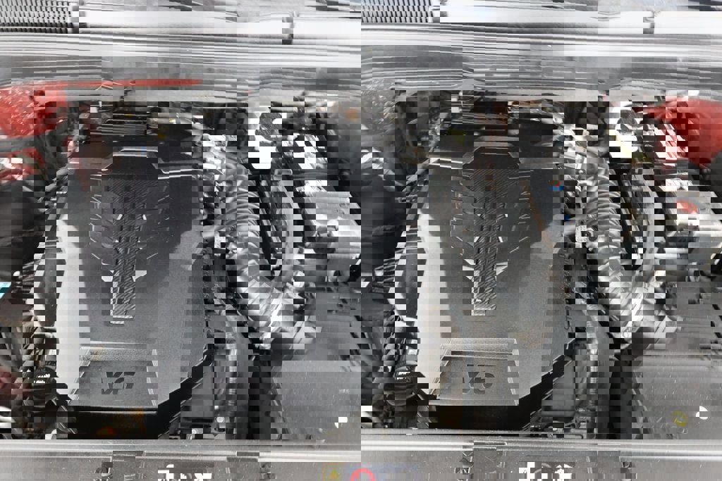 Used 2022 Kia Carnival LX image 27