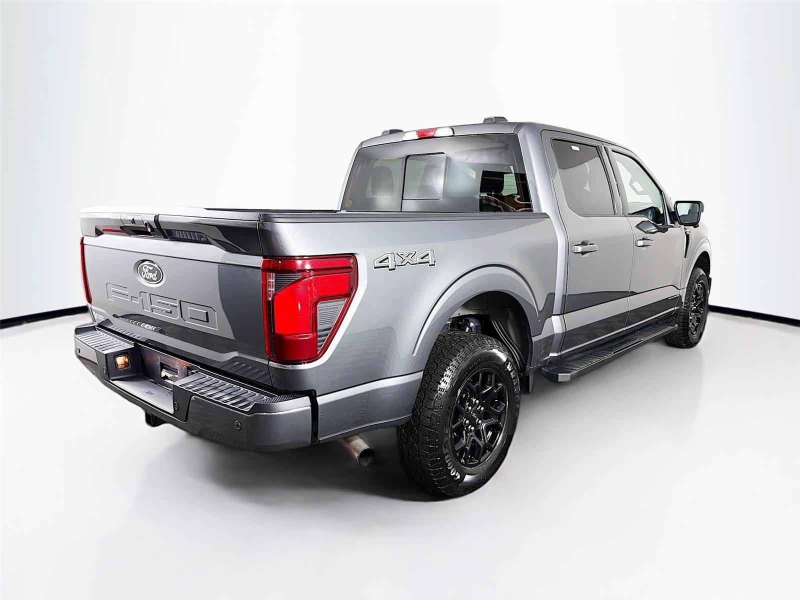 Used 2025 Ford F150 XLT w/ Equipment Group 302A MID AWD/4WD image 11