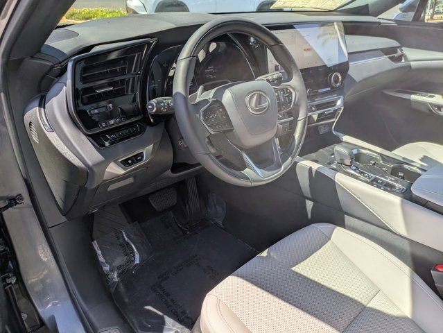 Used 2026 Lexus RX 350h w/ Convenience Package image 13