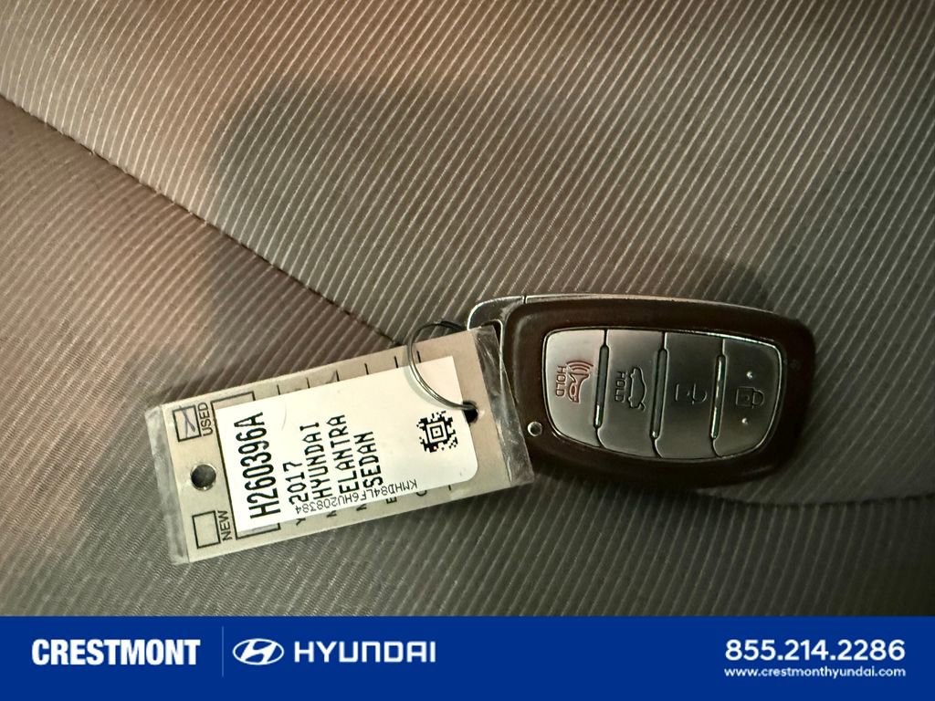 Used 2017 Hyundai Elantra SE w/ SE A/T Tech Package 03 image 40