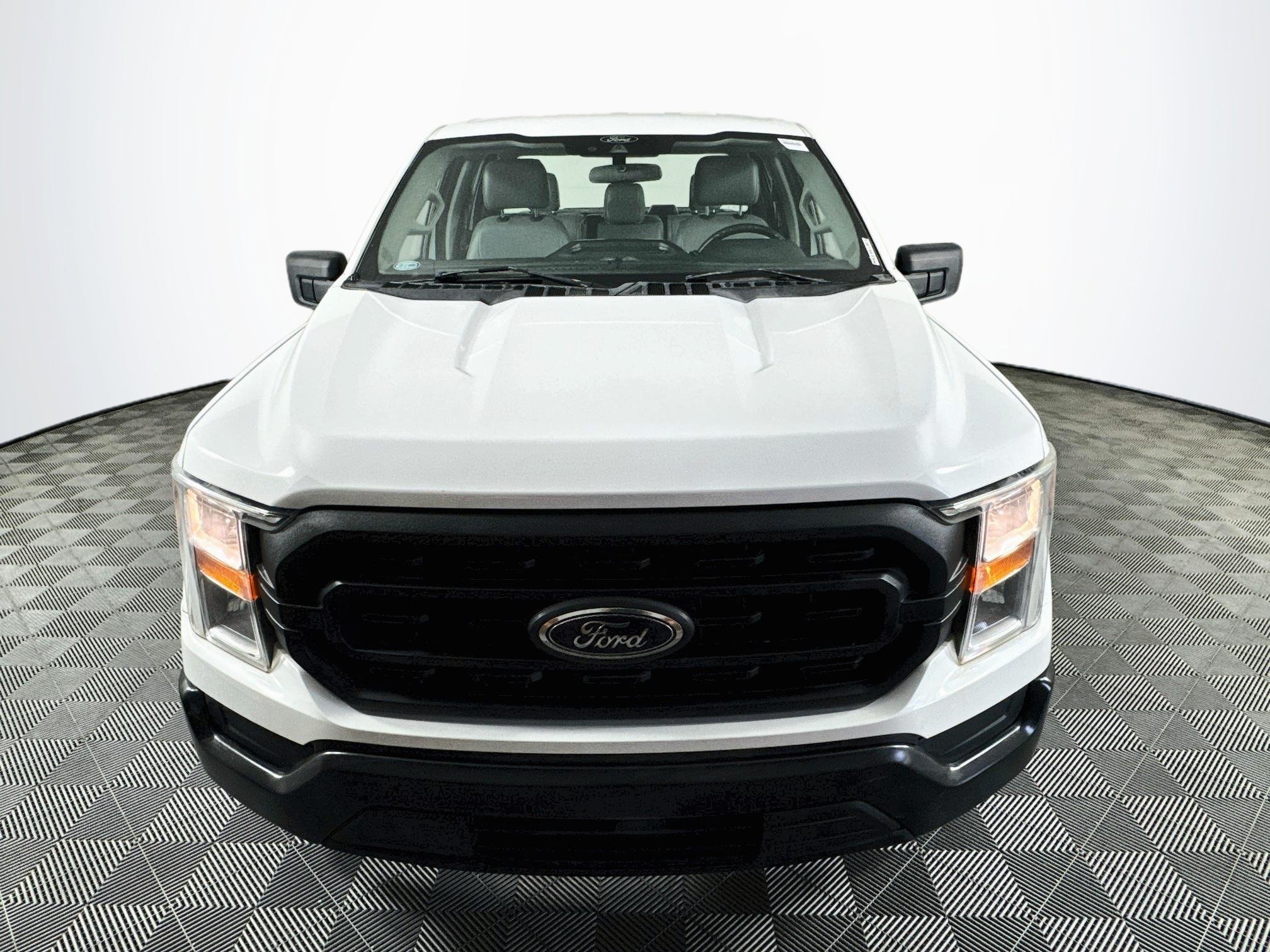 Used 2021 Ford F150 XL w/ Equipment Group 101A High RWD image 2