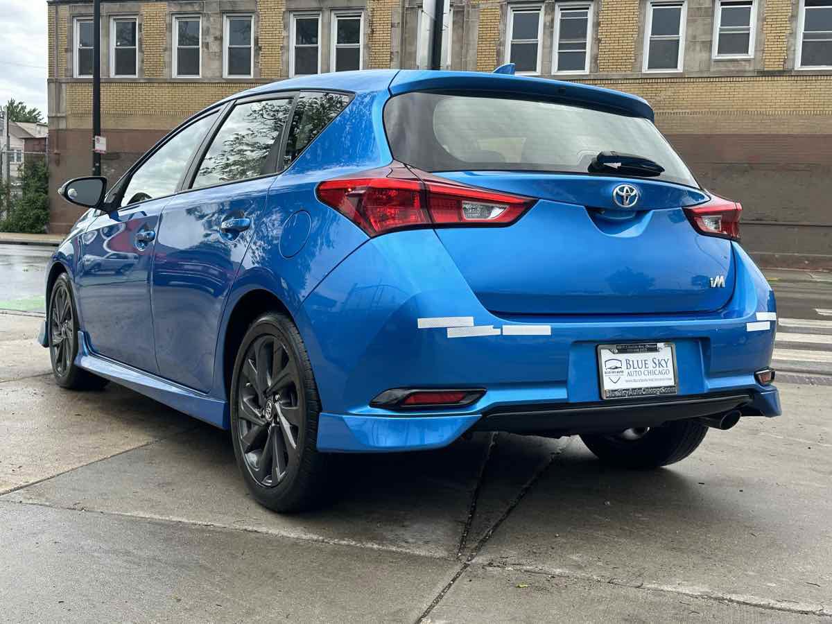 Used 2017 Toyota Corolla iM w/ All-Weather Mat Package FWD image 7