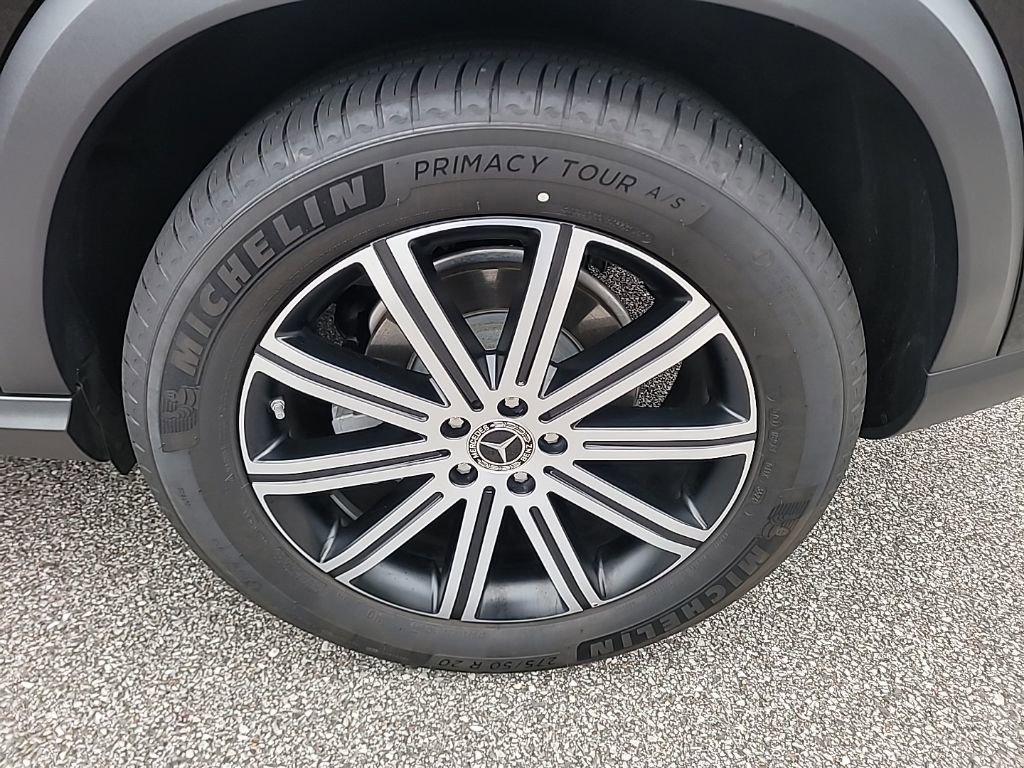 Used 2025 Mercedes-Benz GLE 350 4MATIC image 7