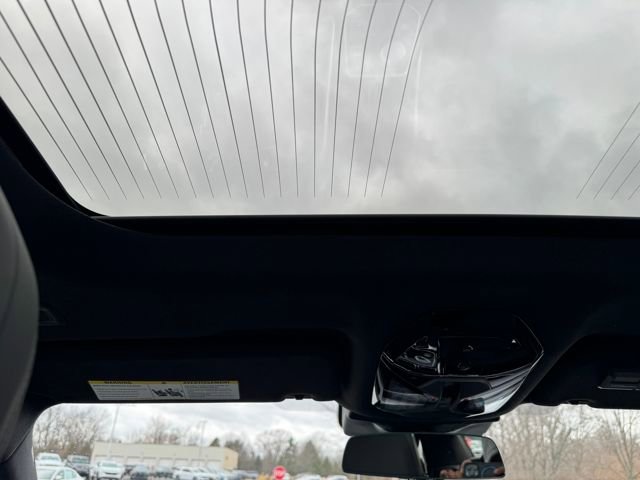 Certified 2025 BMW 740i xDrive image 16