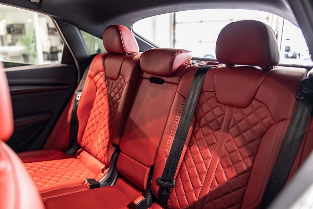 Used 2023 Audi SQ5 Premium Plus w/ Premium Plus Package image 34