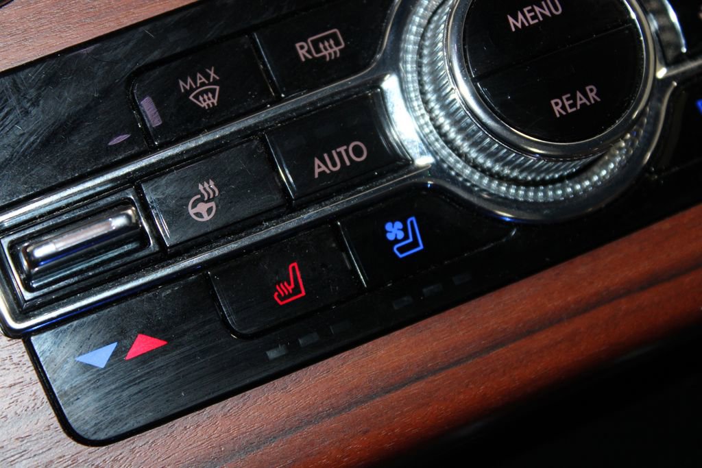 Used 2023 Lincoln Aviator Reserve w/ Equipment Group 201A image 49