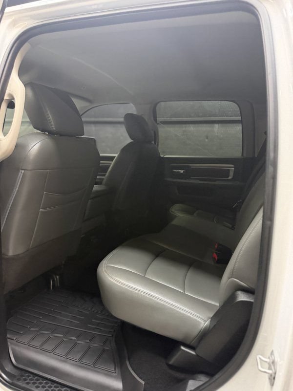 Used 2018 RAM 2500 SLT AWD/4WD image 11