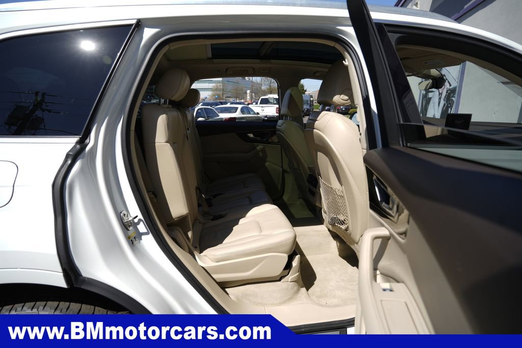 Used 2019 Audi Q7 3.0T Premium w/ Convenience Package image 40
