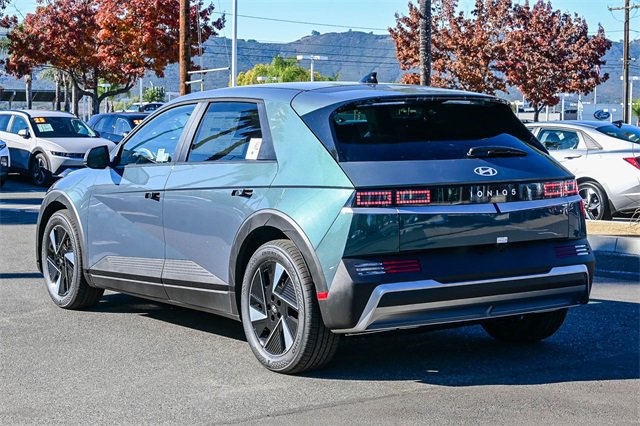 New 2026 Hyundai Ioniq 5 SE image 8