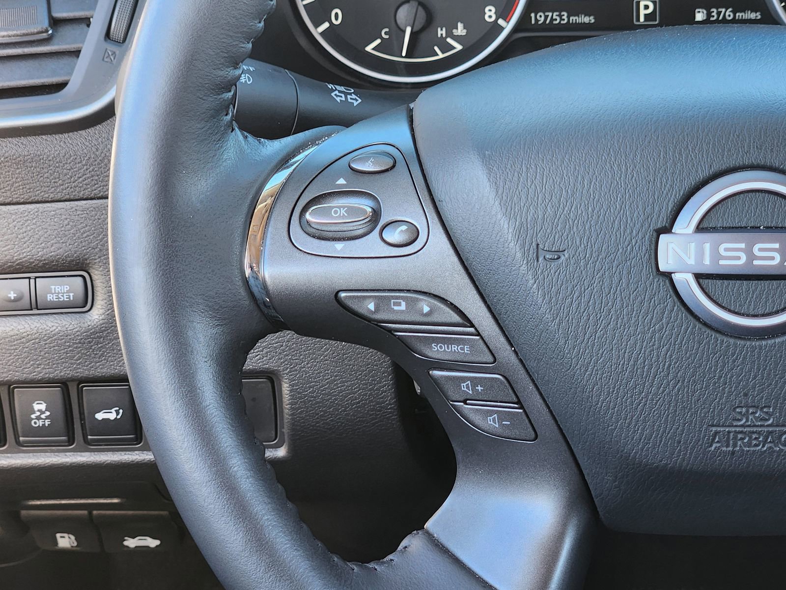 Used 2024 Nissan Murano Platinum w/ Cargo Package image 32