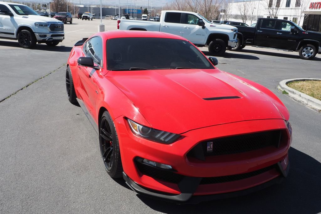 Used 2016 Ford Mustang Shelby GT350 w/ Technology Package RWD image 8