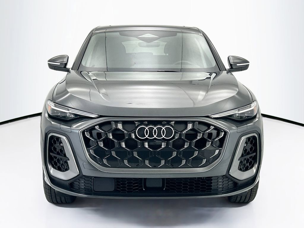 Certified 2025 Audi Q5 Premium Plus w/ Premium Plus image 2