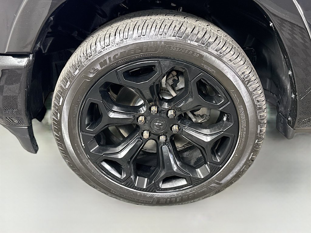 Used 2023 RAM 1500 Limited w/ Body Color Bumper Group AWD/4WD image 35