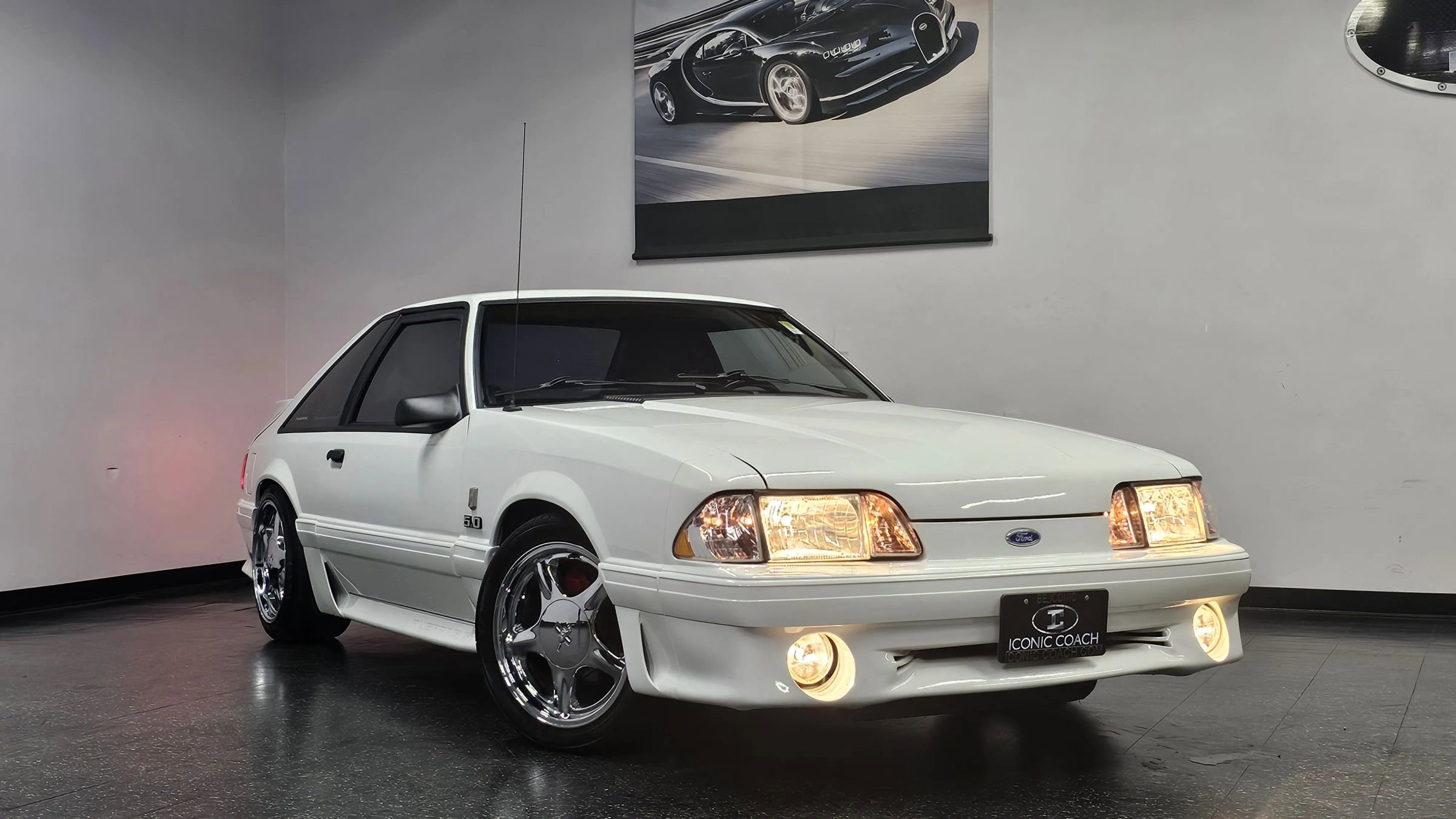 Used 1993 Ford Mustang GT RWD image 2