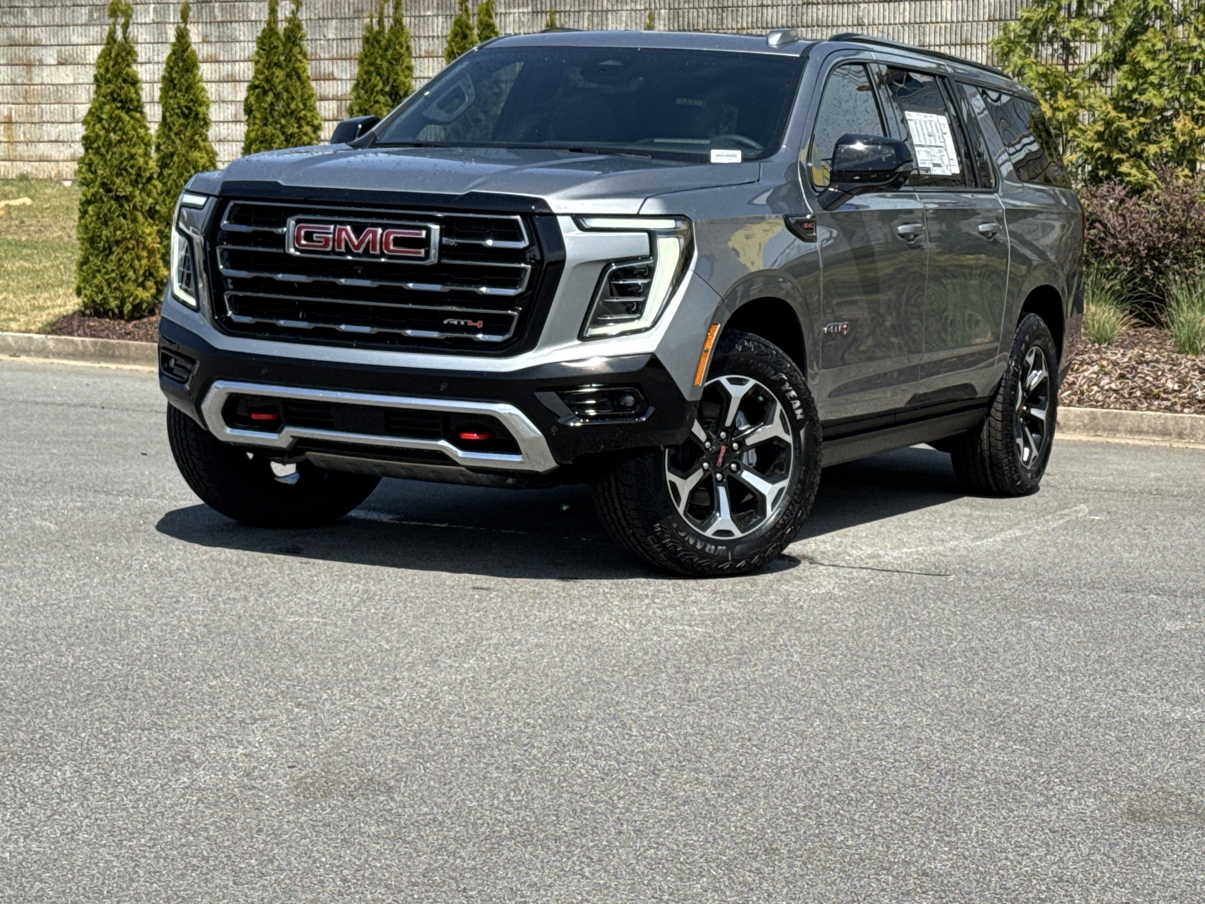 New 2026 GMC Yukon XL AT4 w/ AT4 Premium Plus Package AWD/4WD image 6