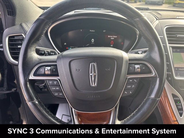 Certified 2019 Lincoln Nautilus Select AWD/4WD image 16