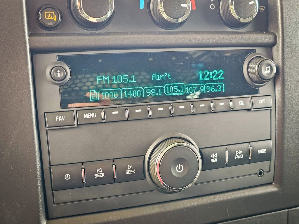 Used 2024 Chevrolet Express 2500 w/ Driver Convenience Package image 18