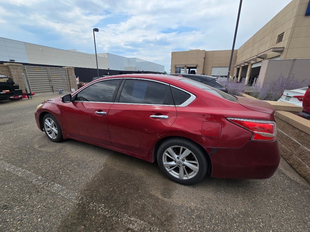 Used 2015 Nissan Altima 2.5 SV w/ Convenience Package FWD image 14