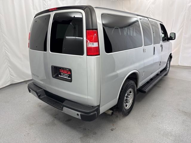 Used 2020 Chevrolet Express 2500 LT w/ LT Preferred Equipment Group image 6