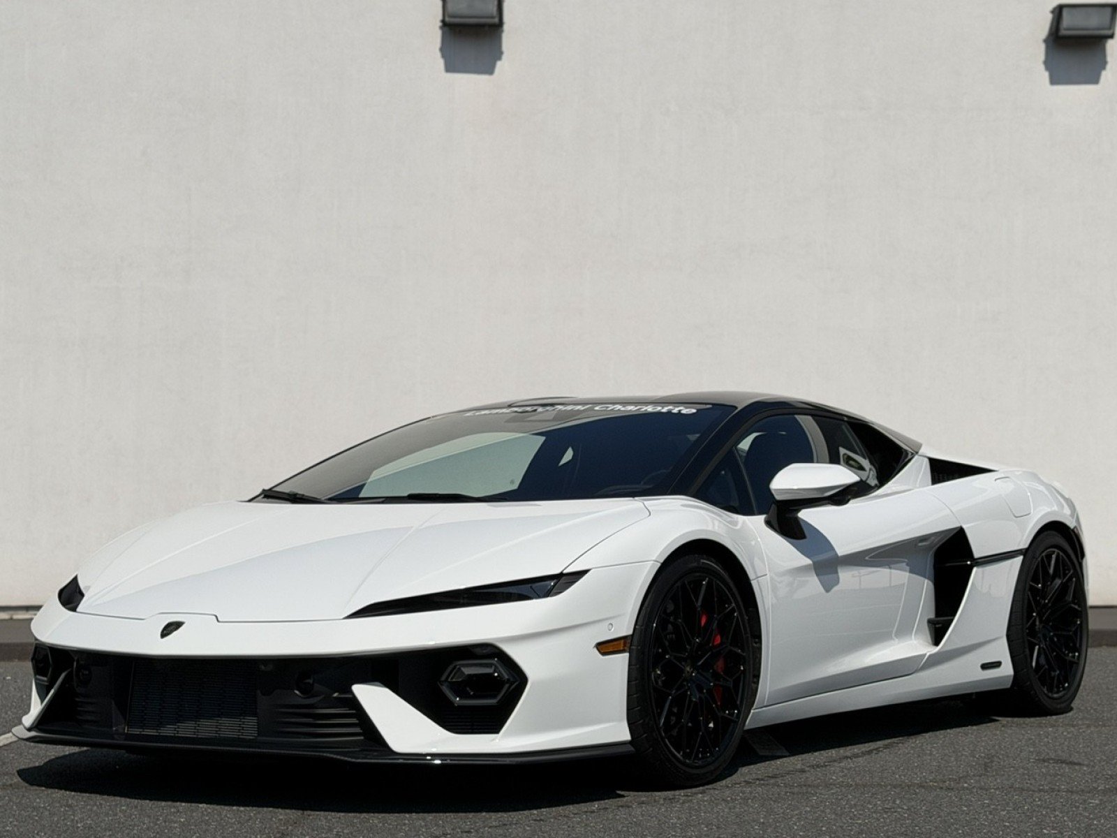 Used 2026 Lamborghini Temerario AWD/4WD image 3