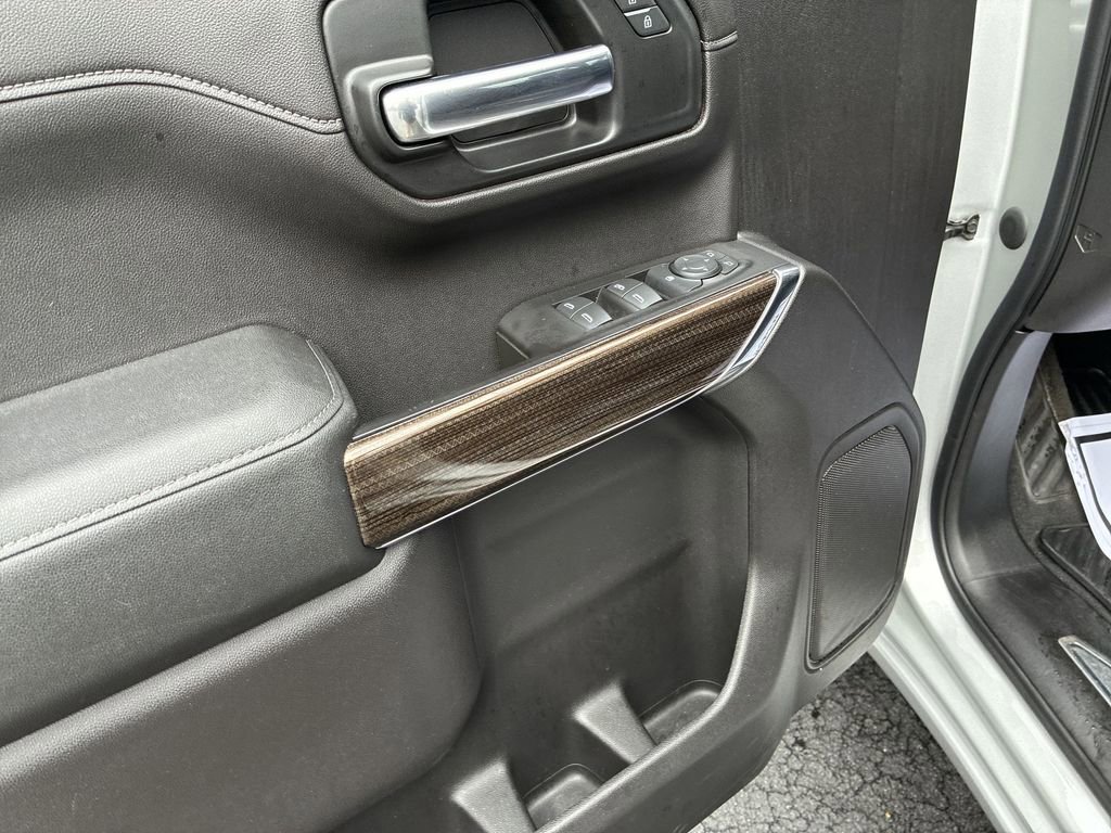 Used 2020 Chevrolet Silverado 1500 RST w/ All-Star Edition image 13