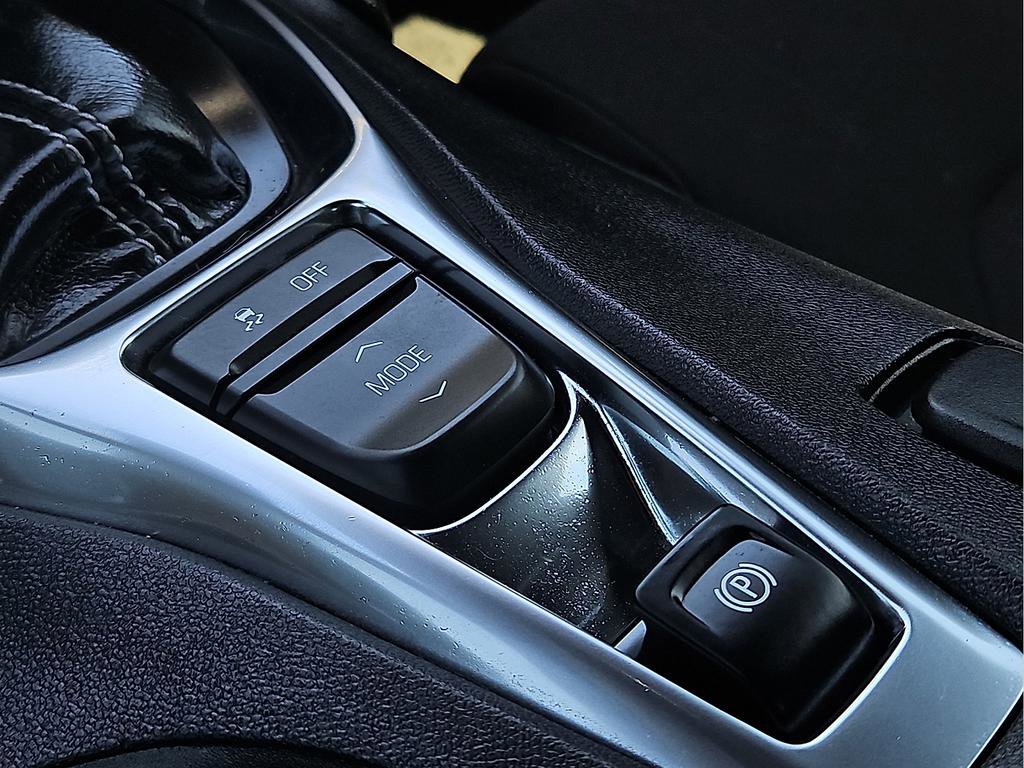 Used 2023 Chevrolet Camaro LT w/ RS Package RWD image 16