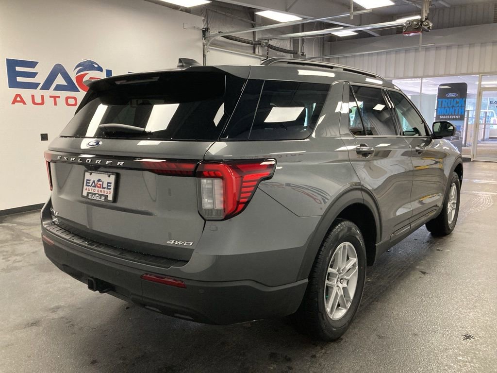 New 2026 Ford Explorer Active image 10